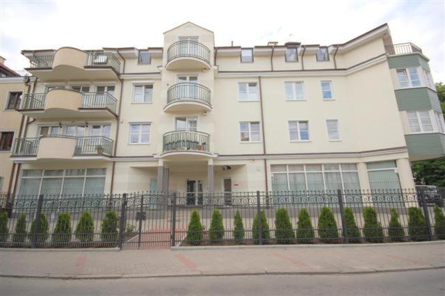 Extra Apartamenty - Apartament Przy Plazy Сопот Экстерьер фото
